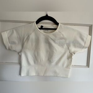 Bo+Tee Determined Crop Tee in Cream Size XXS
